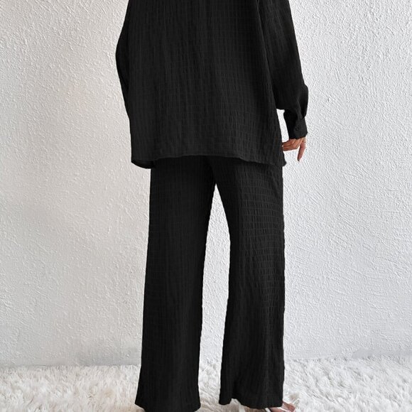 Black Casual Women's Solid Drop Shoulder Shirt & Wide Leg Pants - Picture 2 of 6